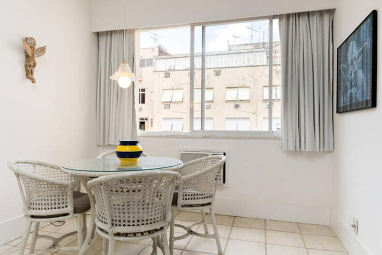 Apartment Loft Em Copacabana Posto 6 *